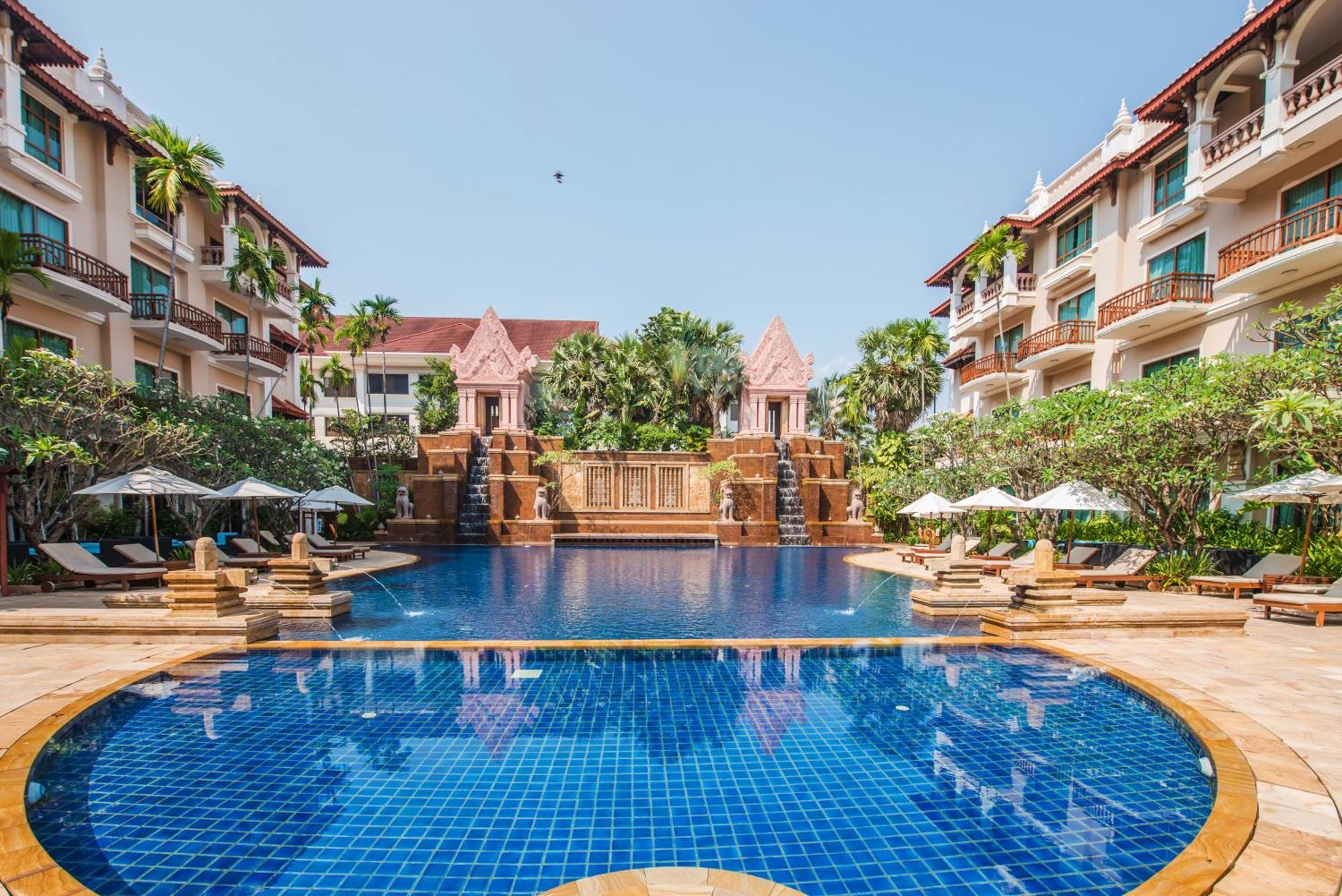 Sokha Angkor Resort Siem Reap Bagian luar foto