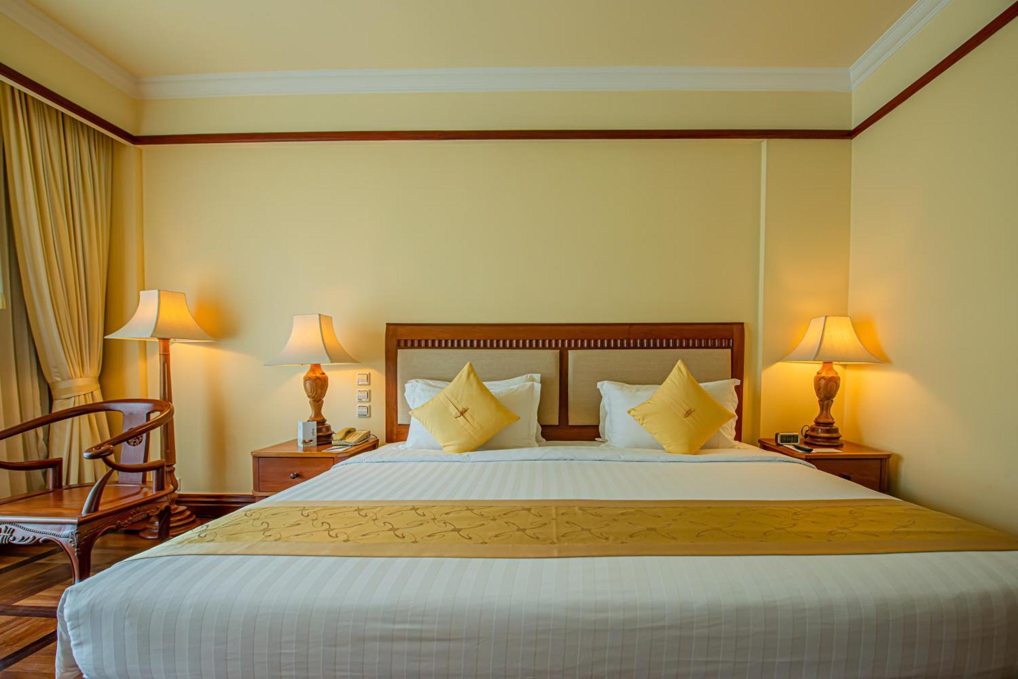 Sokha Angkor Resort Siem Reap Bagian luar foto