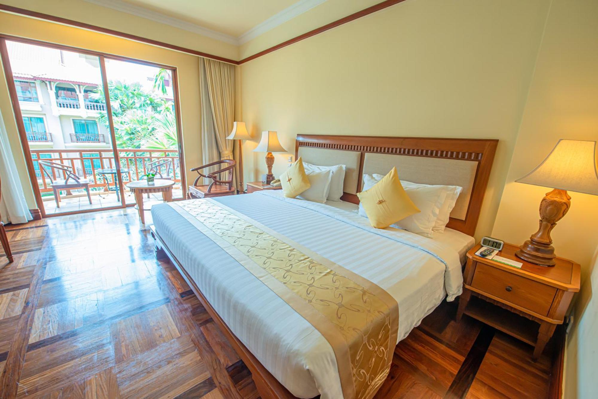 Sokha Angkor Resort Siem Reap Bagian luar foto