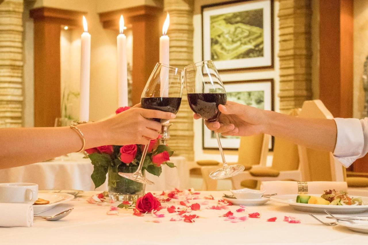 Sokha Angkor Resort Siem Reap Bagian luar foto